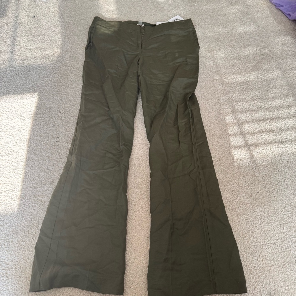 Chic Olive Green Trousers